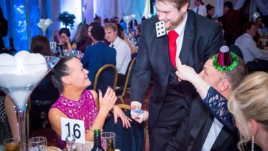 xmas party magician