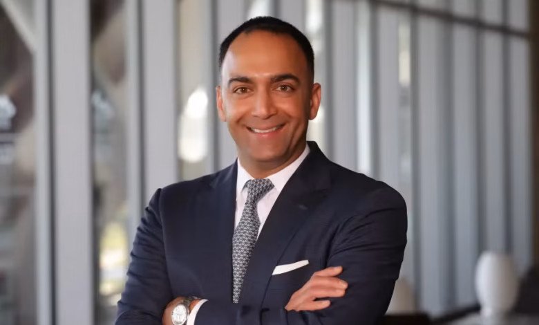 paraag marathe net worth